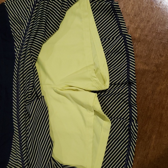 Kyodan Green Grey Striped Skort Medium - Picture 5 of 7